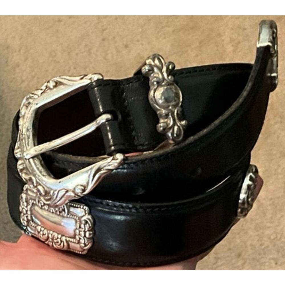 Fossil Women's BT770500101 Small Black Silver Conch Leather Belt - Picture 2 of 10